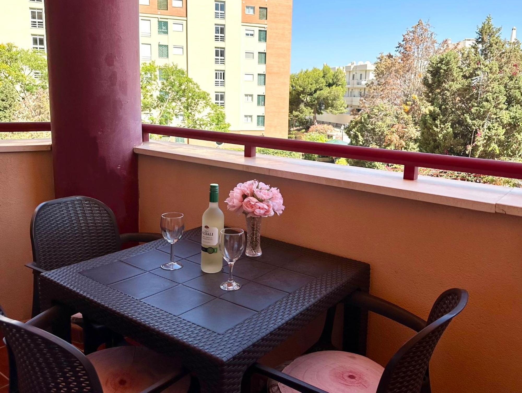 Costa Del Sol Seaside Studio - 5 Mins From Beach Fuengirola Exterior photo